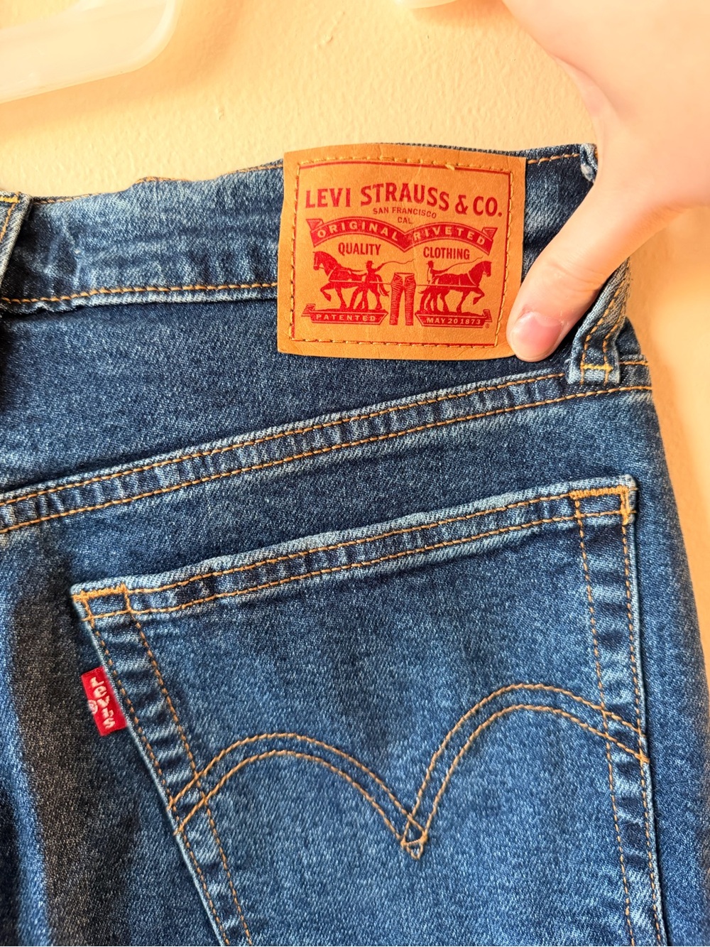 Levi’s Wedgie Straight Jeans 29 W29 L28 High Rise Distressed Raw Hem